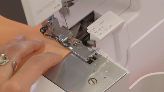 b48 + b44 Инструкция – настройка ширины стежка и ширины обрезки 8⁄15