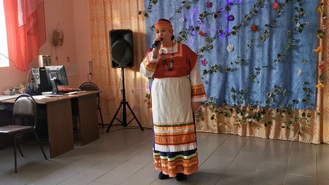 Чёрная смородина песня / расцвела смородина в городском саду / пусть распускаются цветы смотреть онлайн