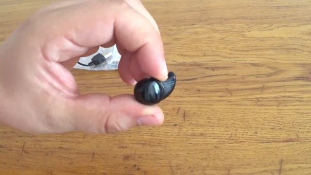 Самая маленькая Bluetooth гарнитура смотреть онлайн