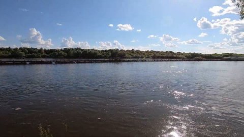 ЗЕМСНАРЯД ЧИСТИТ РУСЛО