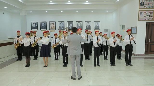 "Вальс" Е. Дога Духовой Оркестр Дрижёр: Рахматов Азамат смотреть онлайн