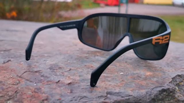 Спортивные очки R2 Falcon смотреть онлайн