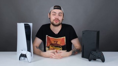 Что лучше: PS5 или XBOX Series X?