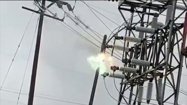 Короткое замыкание. Выпуск №4 смотреть онлайн