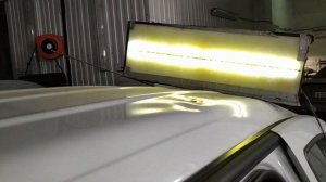 Выпрямление помятой крыши и капота на Ладе Ларгус