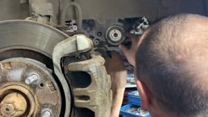 Замена ремня грм Митсубиси Аутлендер с оригинальными запчастями.