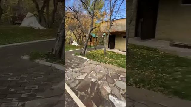 Прогулка по Country Village Resort, г.Алматы, Аксайске ущелье. смотреть онлайн