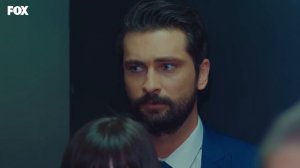 Alihan, Zeynep'i kokluyor.. - Yasak Elma 11. Bölüm