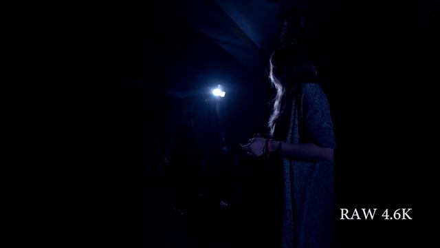 Кинокамера Blackmagic URSA Mini 4.6K (Тест в павильлне со светом и Slow Motion) [часть 5] смотреть онлайн