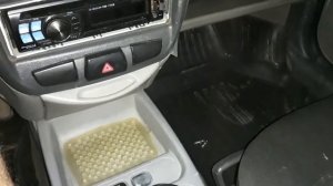 шум и пыль в салоне автомобиля
