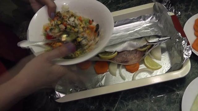 СКУМБРИЯ ФАРШИРОВАННАЯ ГАВАЙСКОЙ СМЕСЬЮ #Рецепты смотреть онлайн