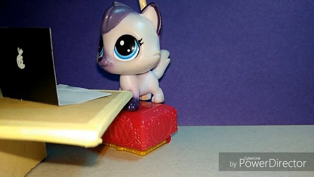 MV *Интернет друг* смотреть онлайн