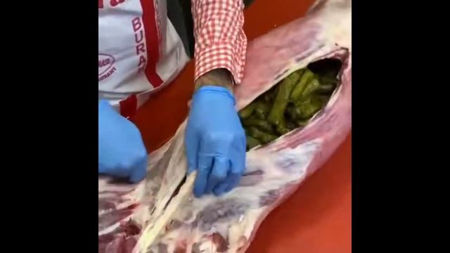 Как Живет CZN Burak Бурак Оздемир и Сколько Он Зарабатывает смотреть онлайн