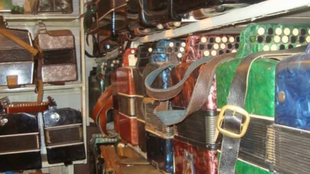 Чешуин Андрей ВЫ ЛЮБИТЕ ГАРМОНЬ! авт клипа Чешуин А смотреть онлайн