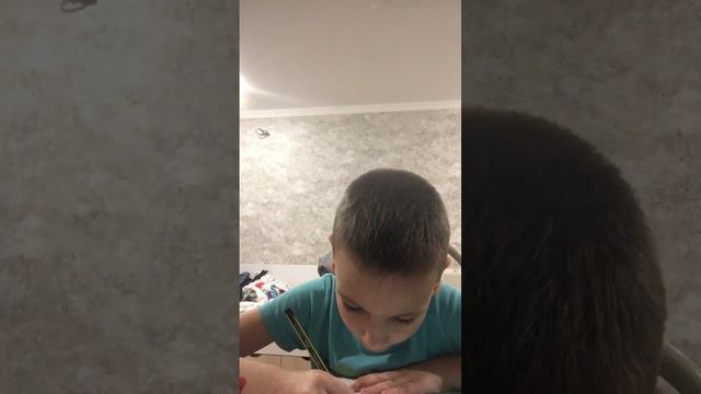 Как нарисовать Фредди фазбира? смотреть онлайн