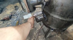 Простое и бюджетное отопление гаража. Печка на газу. Отопление гаража газом.