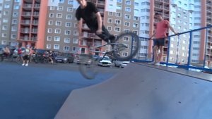 УПАЛ НА BMX в СТРИТE