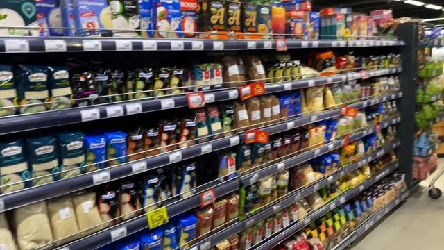 Grocery Shopping in St. Petersburg, Russia 2021 смотреть онлайн