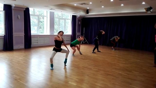 Бесплатное открытое занятие по Стрип-Пластике от Ирины Ляпиной. смотреть онлайн