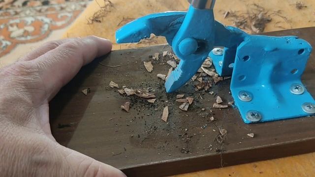 Два орехокола. Один лучше другого. смотреть онлайн