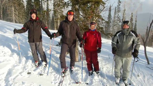 Красивое Новогоднее видео поздравление 2016 Заказать Новогоднее слайд шоу из фото смотреть онлайн