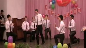 танец юношей, день учителя в лицее№1