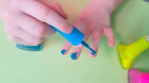 Детский лак для ногтей Lucky, Юнона делает маникюр, Pretend Play for girls paint nails