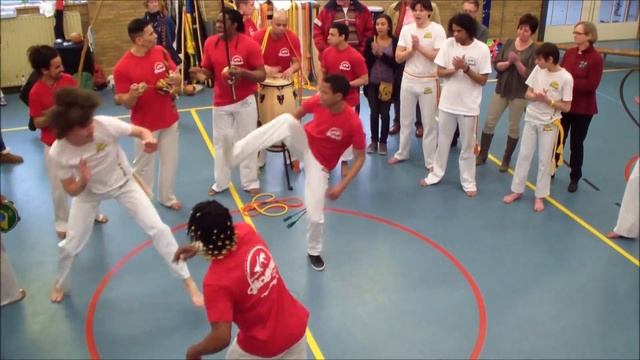 2e Batizado Grupo Gingaxe Capoeira - Corda Amarelo-Laranja смотреть онлайн