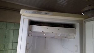 Ремонт холодильника Stinol 110ER не морозит. 1-я серия.