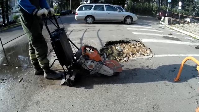 STIHL TS420 Transport Trolley Guide Направляющая тележка для бензореза Штиль резка асфальта смотреть онлайн