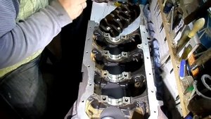 79 Установка коленвала двигателя Джили МК копия двгателя TOYOT A4 FE