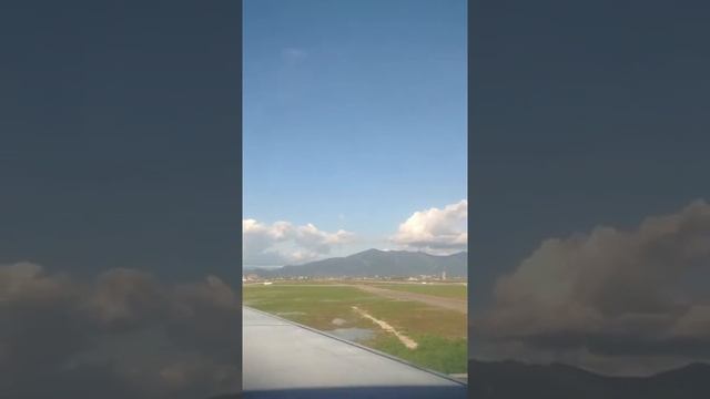 Italy pisa airport time laps (take of) ryain air