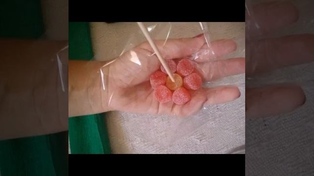 Как сделать цветы из мармелада.How to make flowers out of marmalade