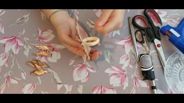 Пышные банты канзаши к празднику/осенние цветы канзаши смотреть онлайн