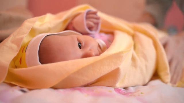 Linha Mamae Bebe Natura - Locao Hidratante Protetora смотреть онлайн