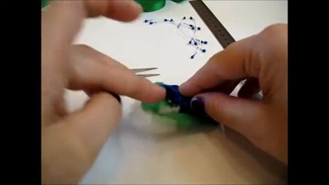 Канзаши,Атласная лента.Заколка с цветами смотреть онлайн