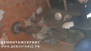 Алмазное бурение в кирпиче «на сухую»