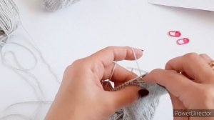 Носки спицами из пряжи DROPS NORD