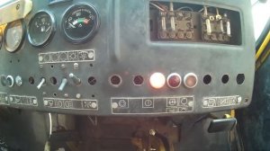 ДТ-75. Установка китайского вольтметра. Законы Ома для печной цепи.