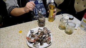 Консервы из речной рыбы.