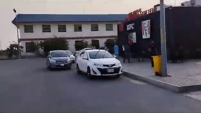 Jaranwala Service Area M3 Motorway Kfc in Jaranwala Service Area Branch @irfananwarofficial333 смотреть онлайн