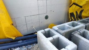 Стройка дома - 71. Крыльцо дома. Колонны и ступеньки