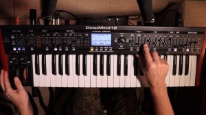Cosmosis Live Ambient - Deepmind 12    🎹 🎶❄️🎵❄️🎶 Behringer DM12