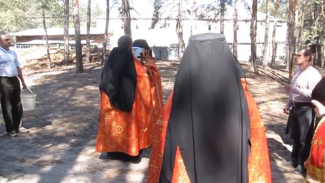 Крестный ход на светлой седмице в день памяти Великомученика Георгия Победоносца 6 мая 2013 года
