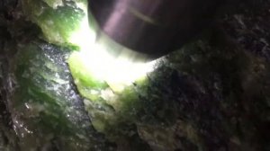 Зеленый Нефрит | Нефрит и Жадеит