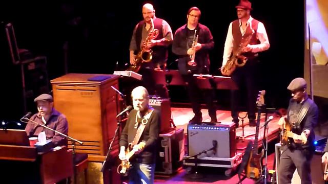 Whipping Post - Gregg Allman, The National, Richmond VA 4/10/16 смотреть онлайн
