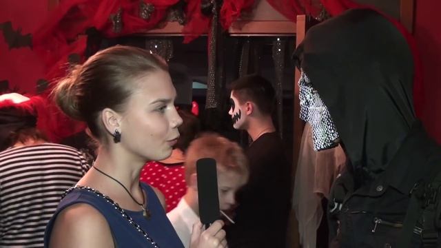 Лиза KRAPIVA - на пати "БАЛ У САТАНЫ" смотреть онлайн