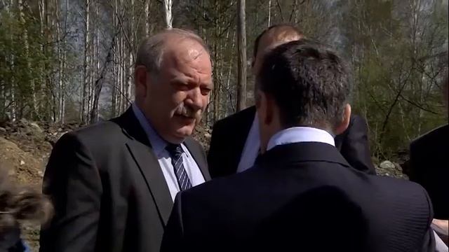 Евгений Липович провел выездное совещание по обращению жителей смотреть онлайн