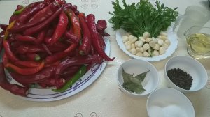 Маринованный острый перец с чесноком на зиму