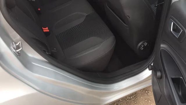 Used Ford Fiesta 1.25 82 Zetec 5dr Moondust Silver 2014 смотреть онлайн